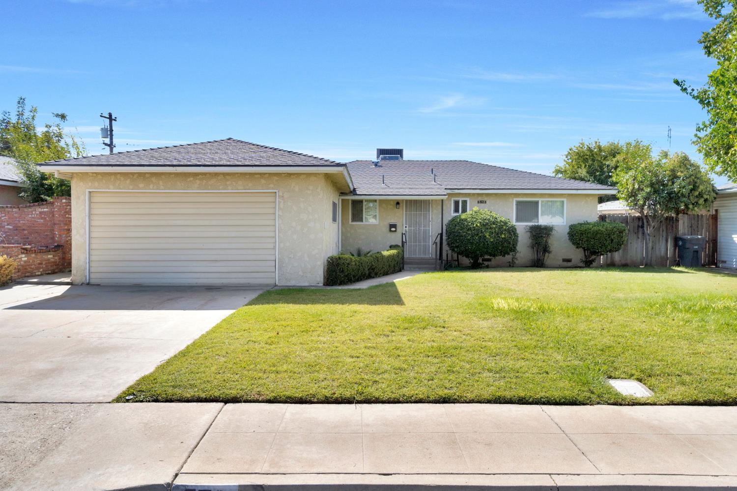 578 W Beverly Dr