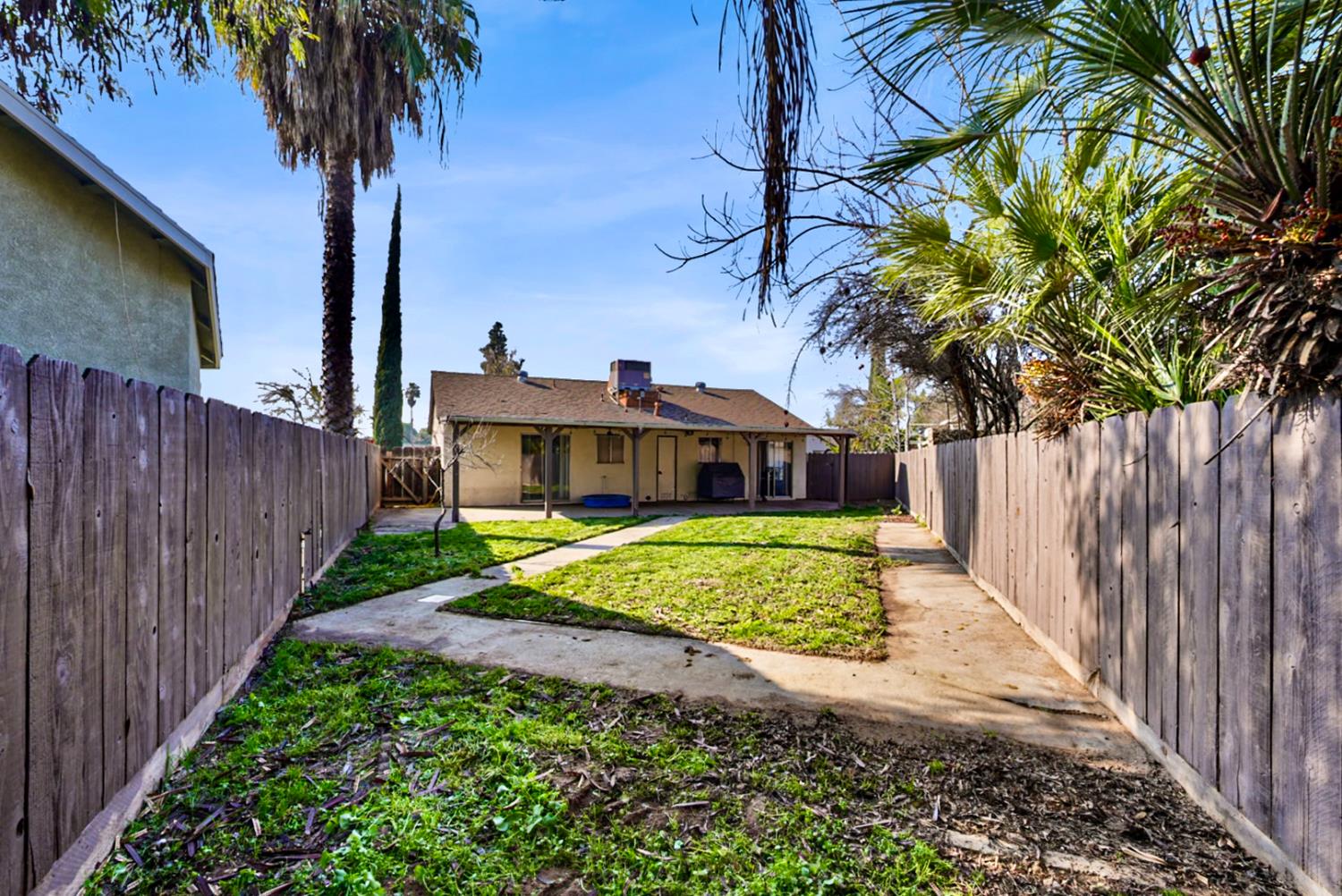 3820 Drakewood Ct, Ceres, CA 95307