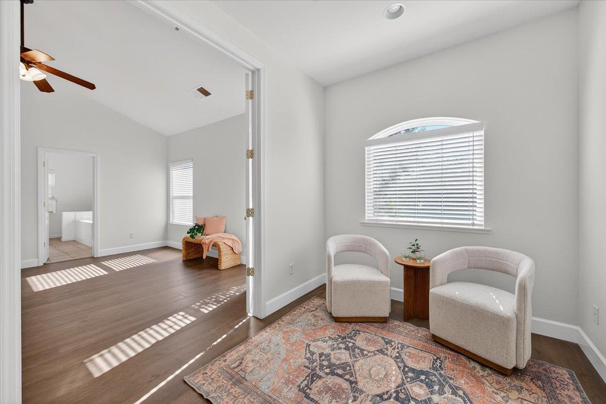 6395 W Portals Ave, Fresno, CA 93723