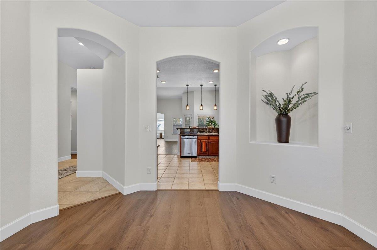 6395 W Portals Ave, Fresno, CA 93723