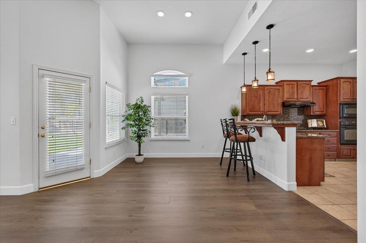 6395 W Portals Ave, Fresno, CA 93723