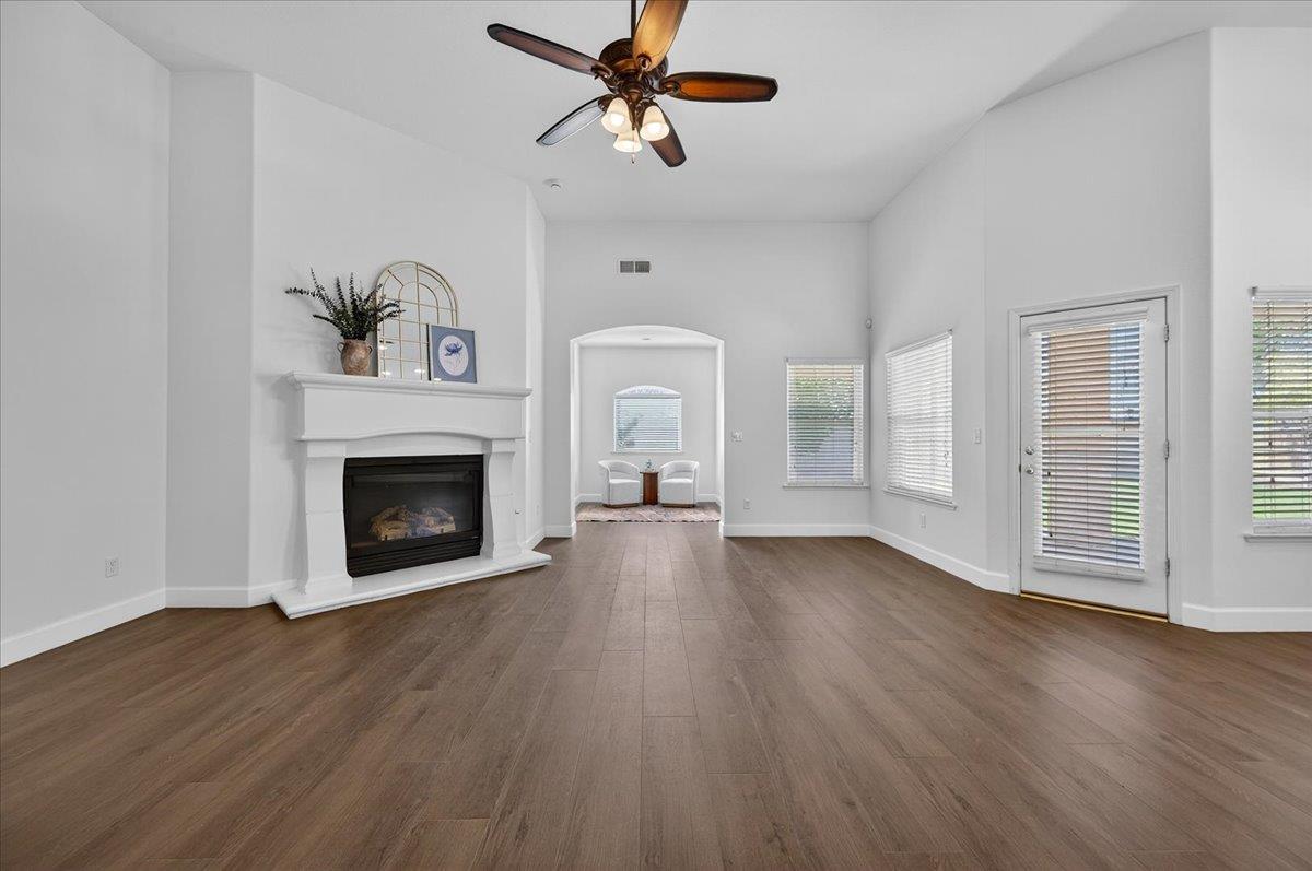 6395 W Portals Ave, Fresno, CA 93723