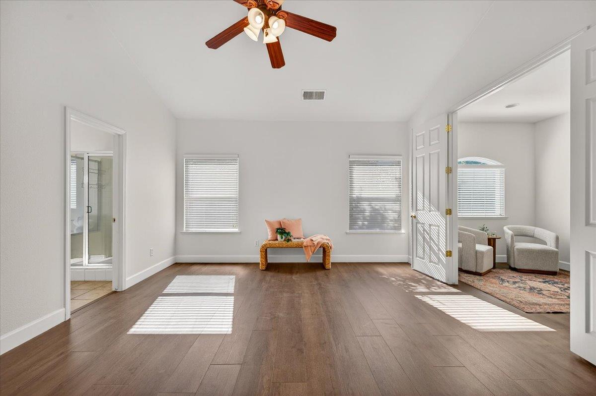 6395 W Portals Ave, Fresno, CA 93723