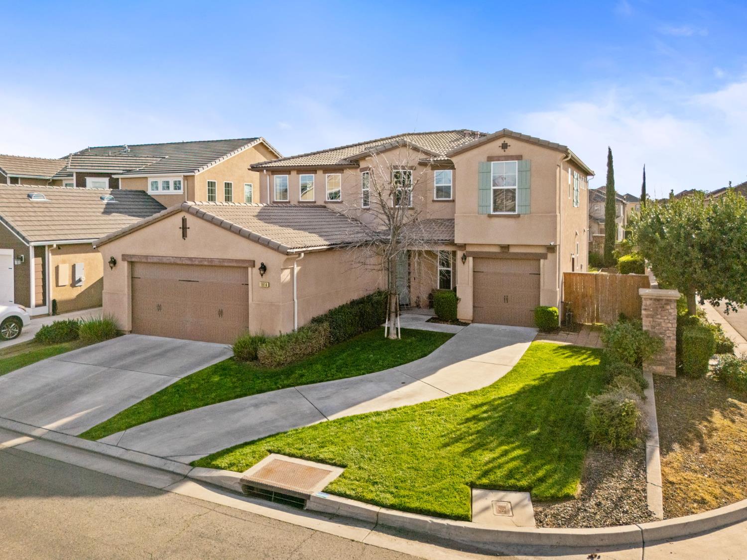 1814 N Notting Hill Ln