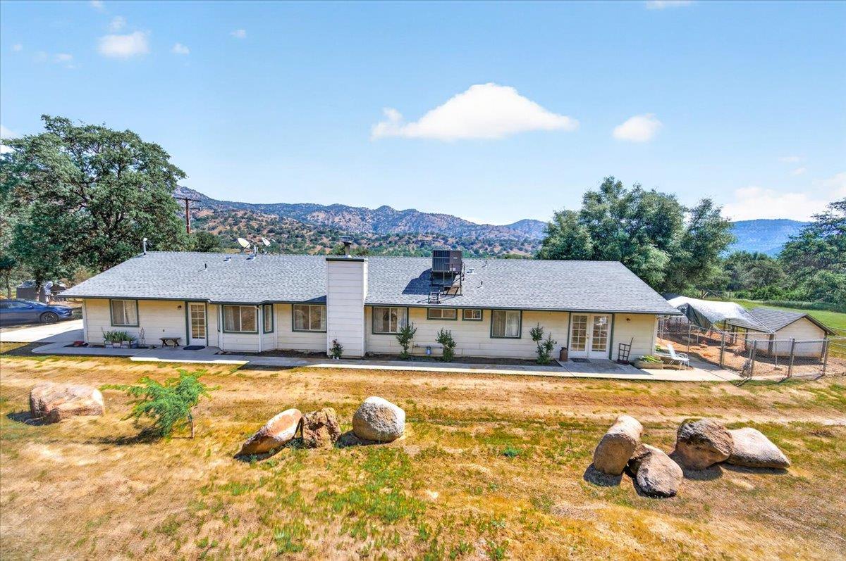 36209 Sand Creek Rd, Yokuts Valley, CA 93675