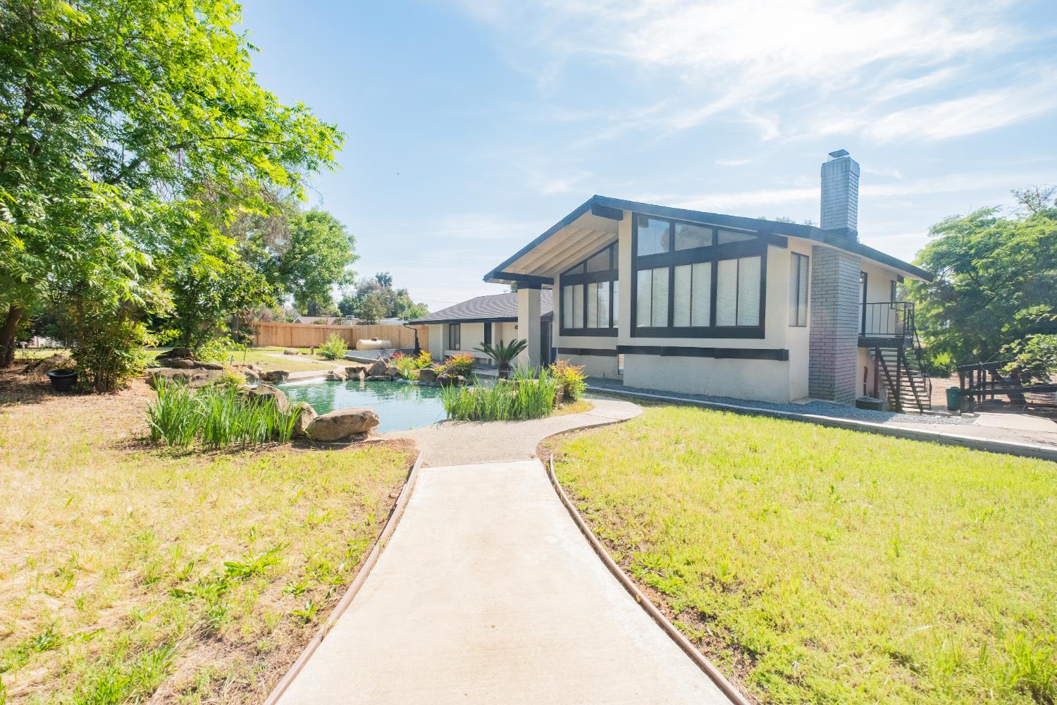5451 Amber Ave