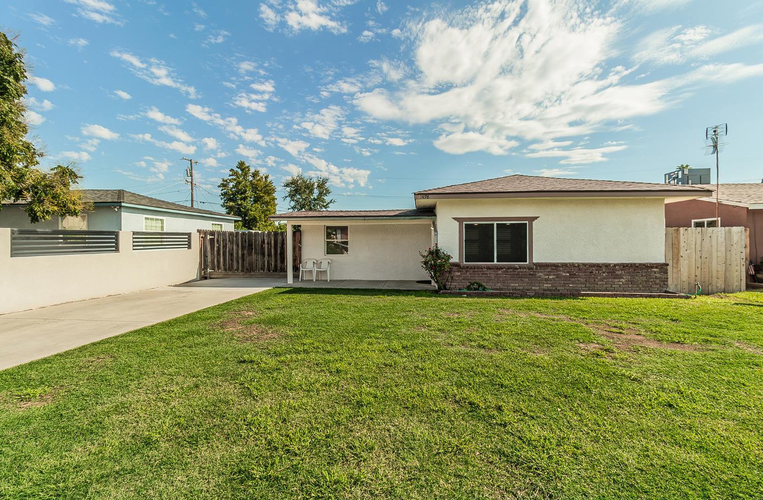 1498 Escalon Ave