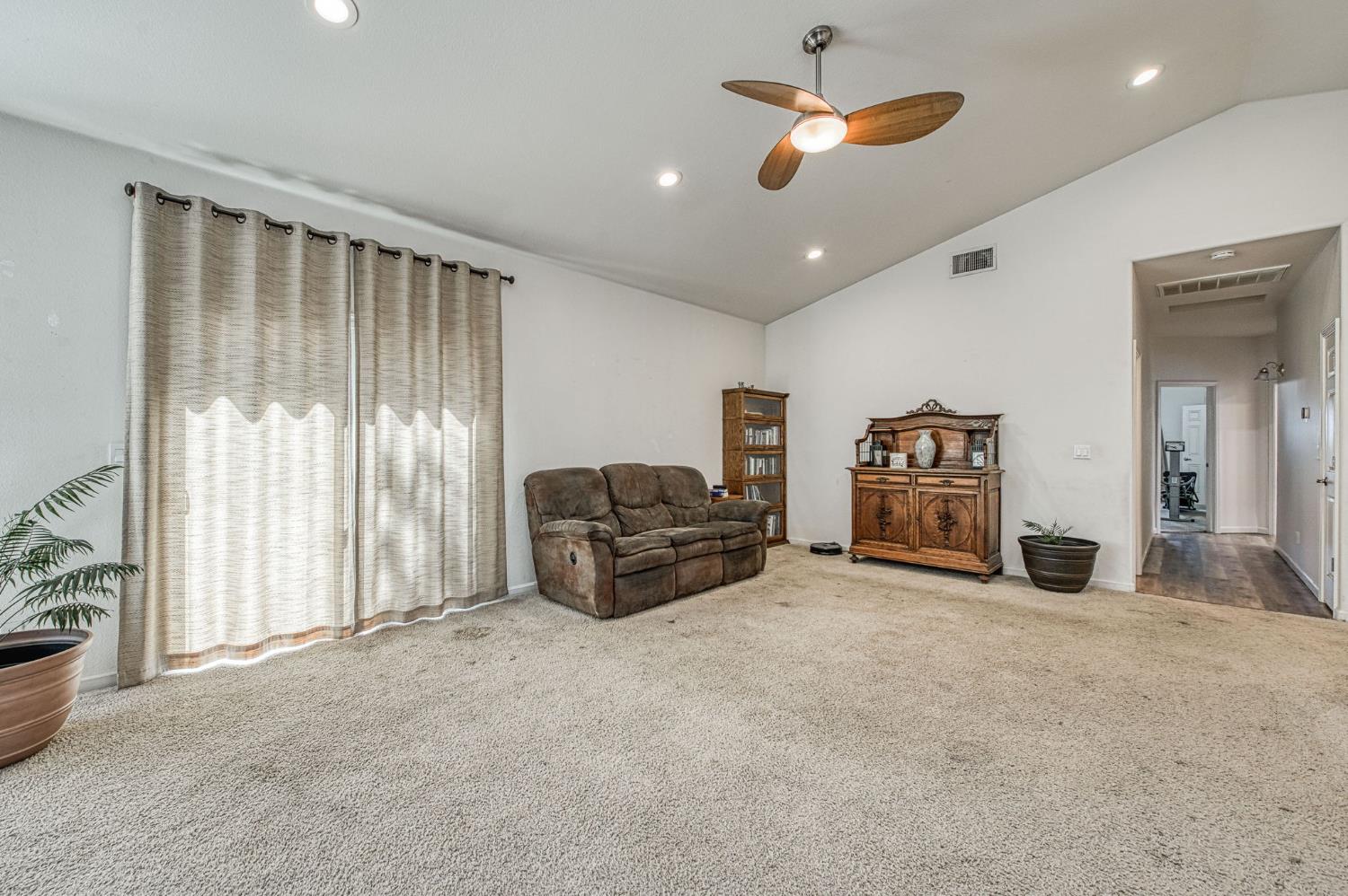 27306 El Lado Rd, Friant, CA 93626