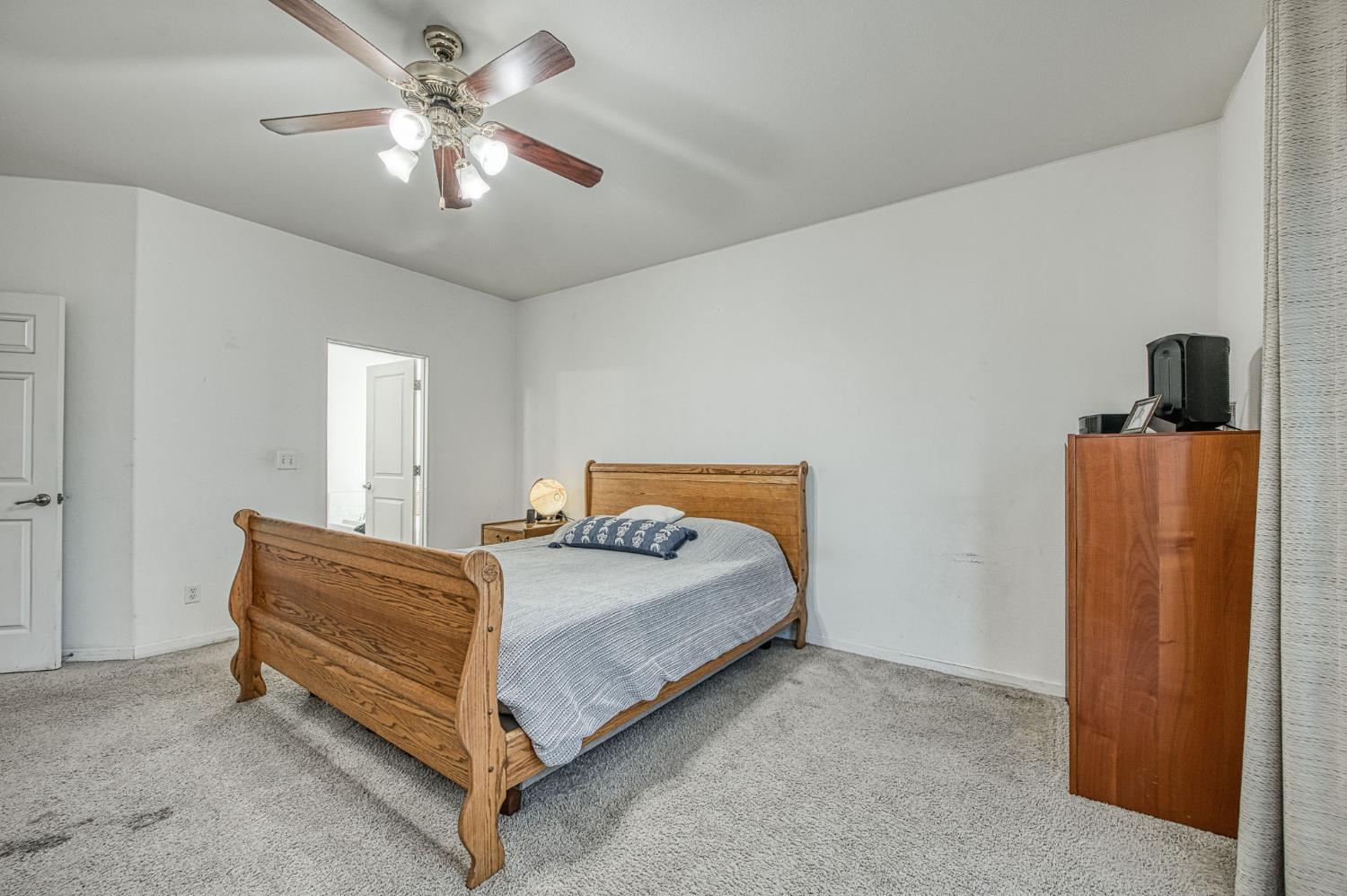 27306 El Lado Rd, Friant, CA 93626
