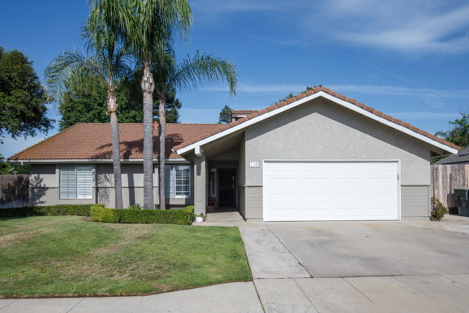 116 N Joshua Ave